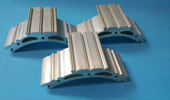 采用新能源鋁型材做汽車零部件的優勢有哪些呢？