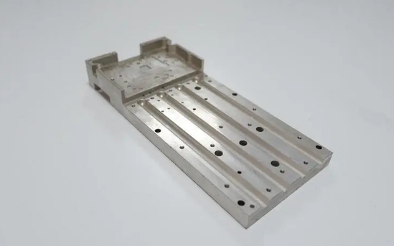 新能源汽車鋁型材選購的方法