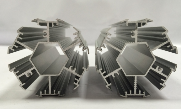 找汽車鋁型材供應商合作的優勢有哪些呢？